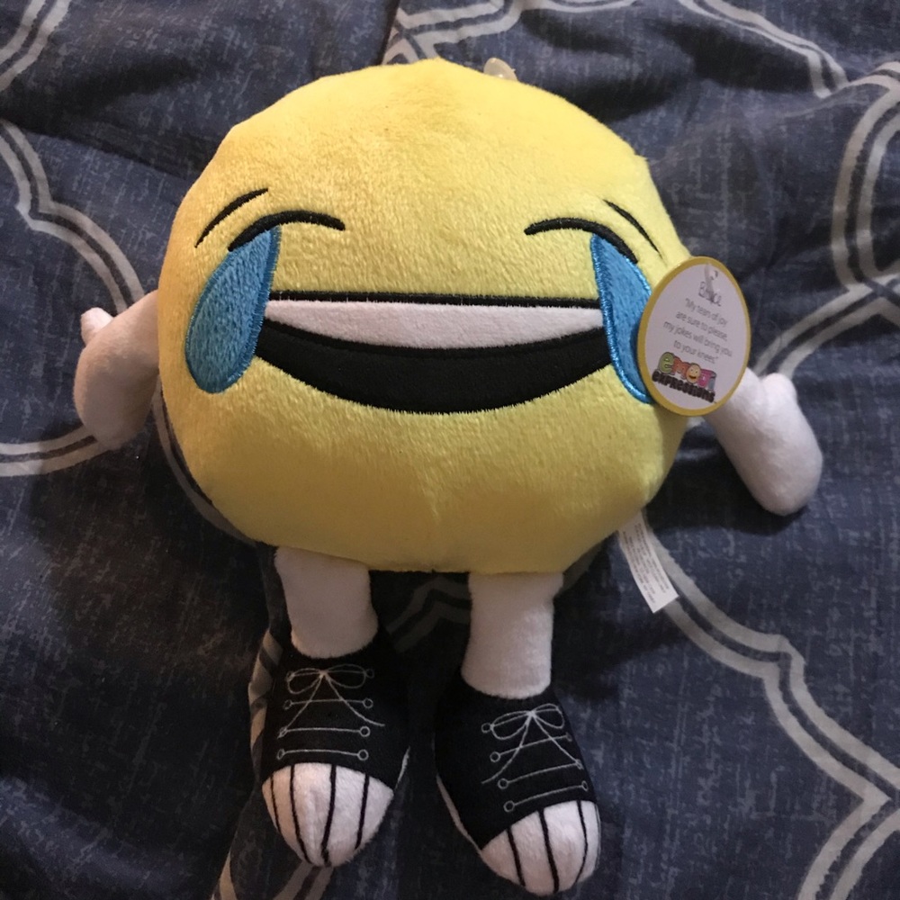 Emoji expressions small pillow